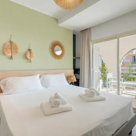 Moresco دْيانو مارينا