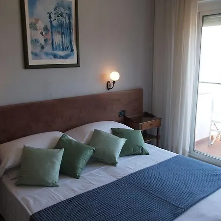 Otel Moresco Diano Marina