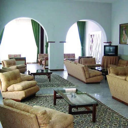 Moresco Hotel 3*