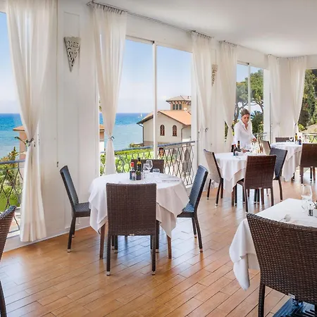 Moresco Hotel Diano Marina