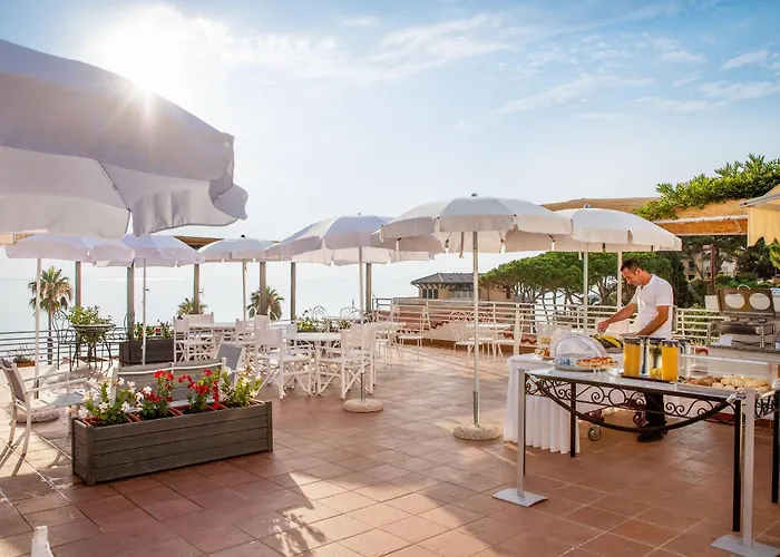 Moresco 3* 디아노마리나