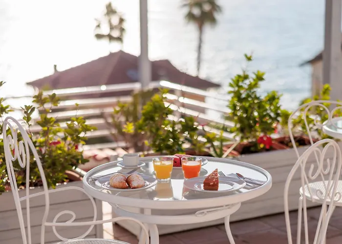 Moresco 3* 디아노마리나